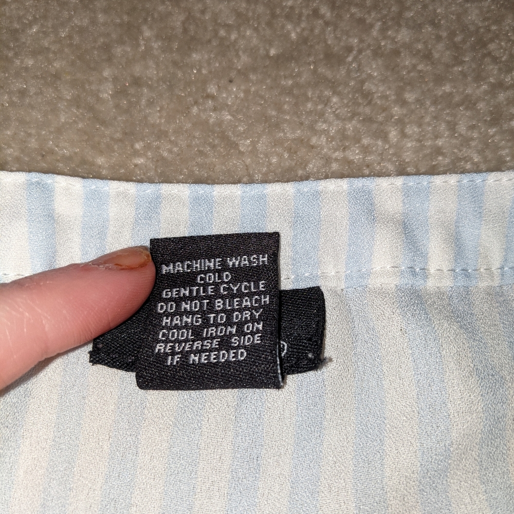 Rue21 baby blue & white blouse - Picture 12 of 14